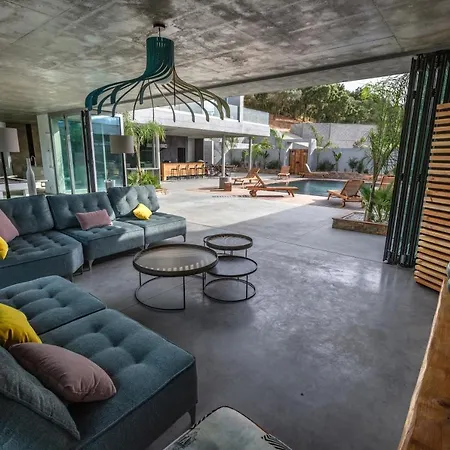 Gæstehus Alba Rosula 3*