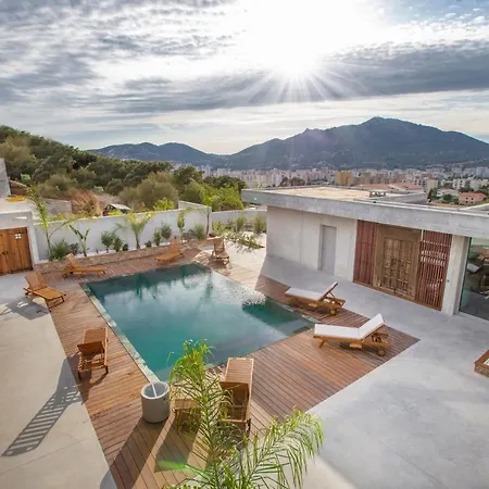 Guest house Alba Rosula 3*